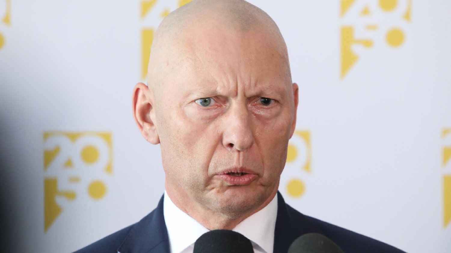 TVP pisze o doradcy Hołowni. Gen. Różański usłyszał zarzuty