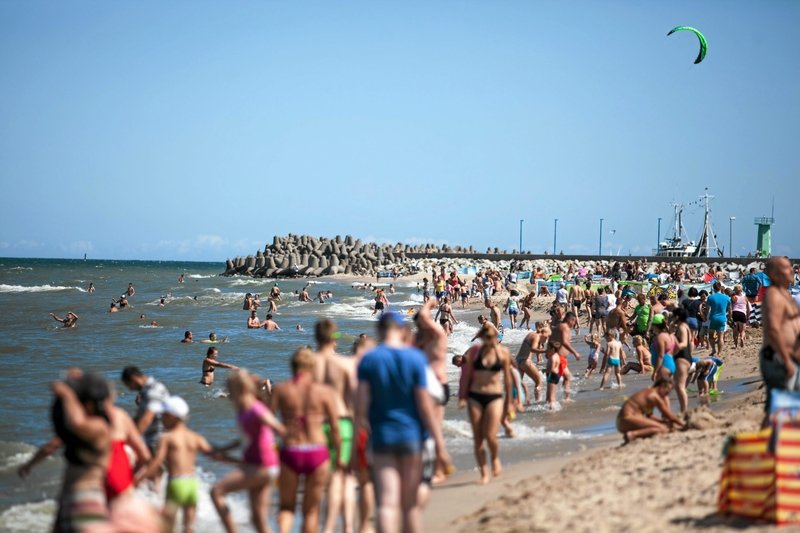 Niemcy omijają w wakacje Polskę.