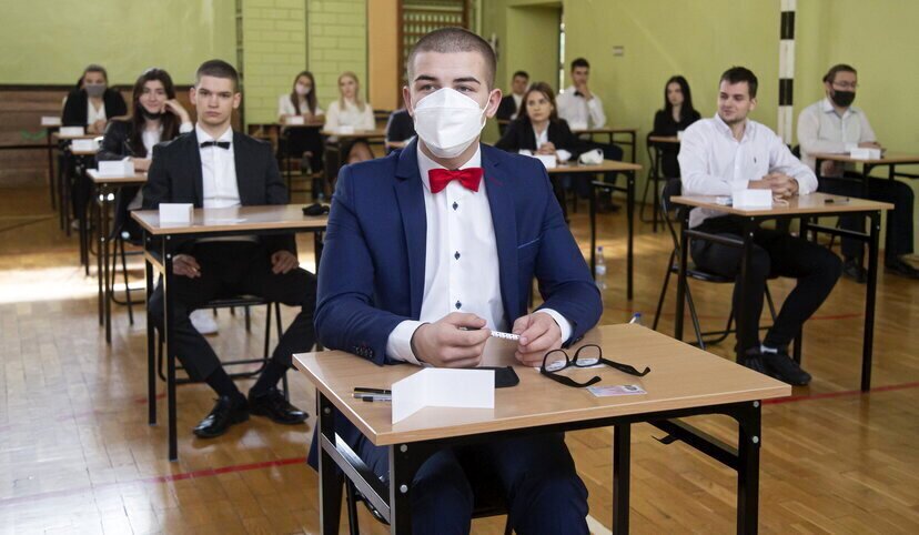 Matura rozszerzona z historii. Arkusze zadań z 17 maja 2021 od CKE [LISTA]