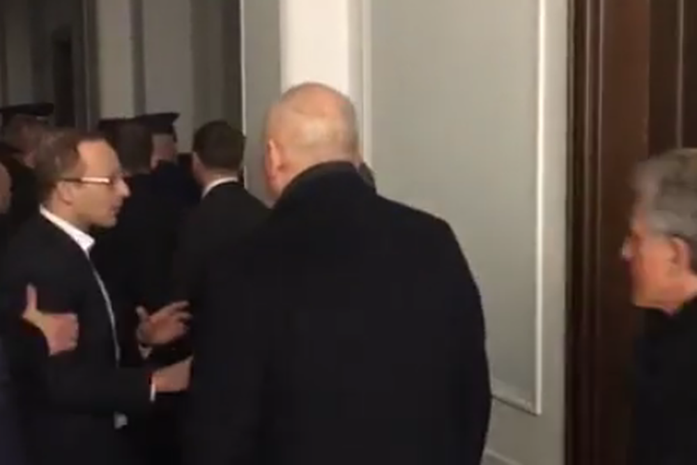 "Poseł Suski wyglądał na nietrzeźwego" mówi poseł PO Paweł Olszewski.