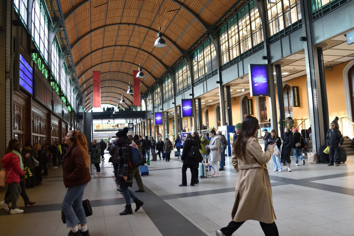 Polacy na dworcu, zdjęcie ilustracyjne