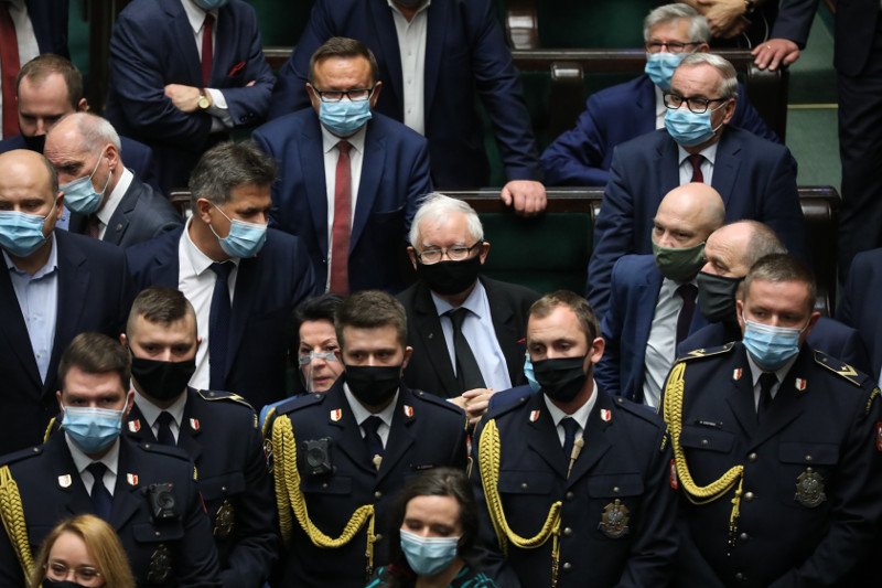 Karolina Lewicka o "locie w kosmos" prezesa Jarosława Kaczyńskiego