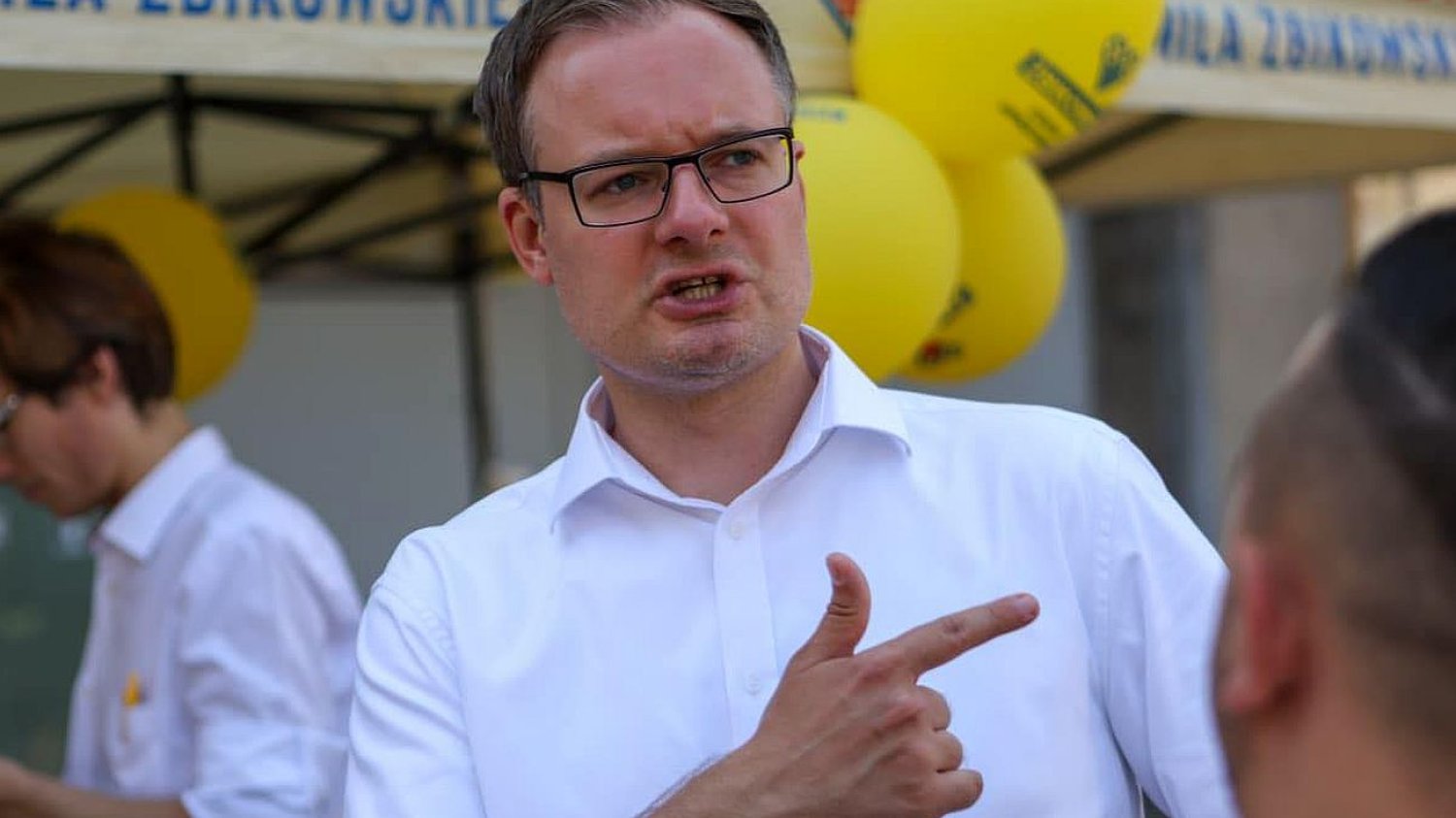 Prawica w euforii po wyborach w Zabrzu. Z jakiej partii jest Kamil Żbikowski