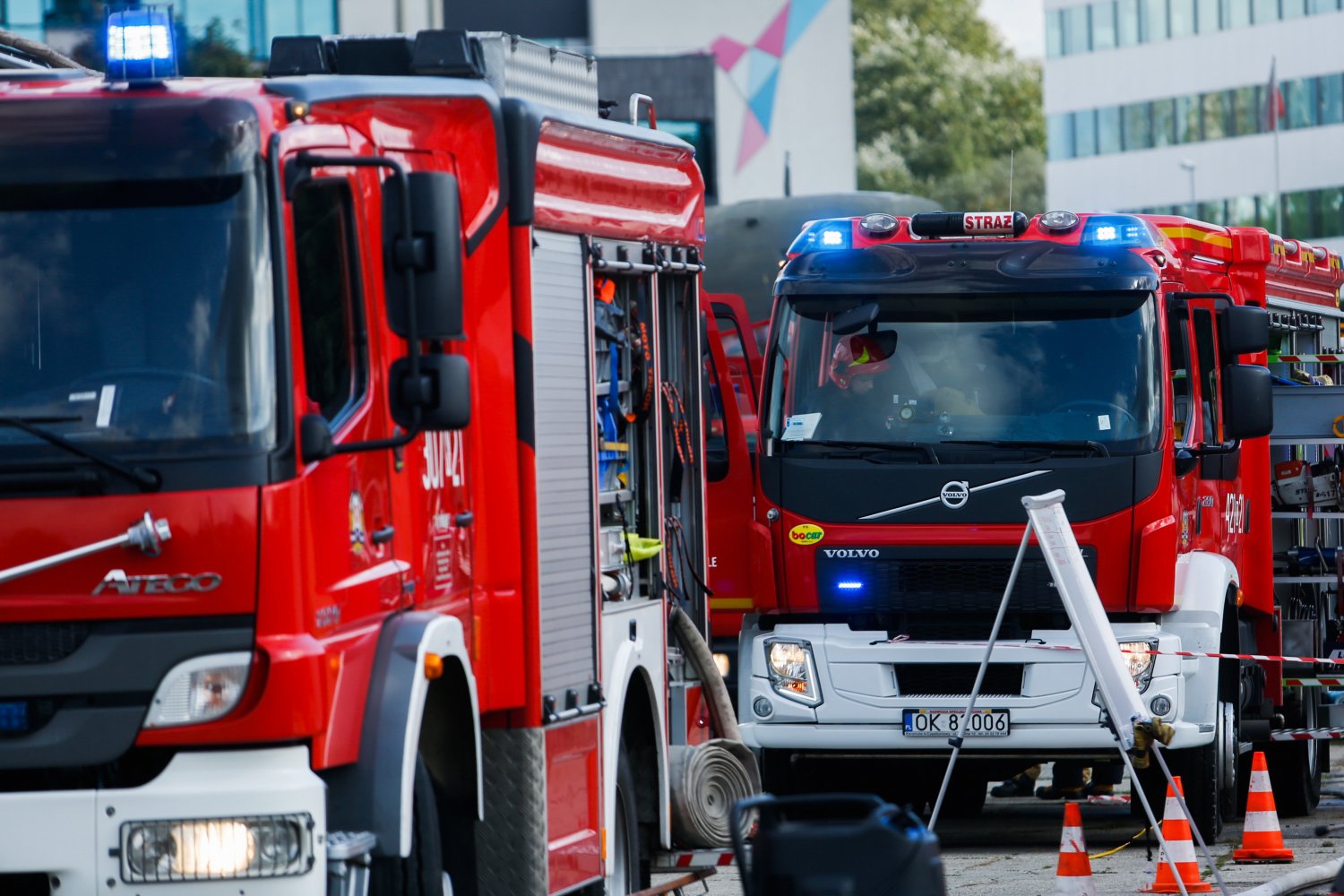 10 studentów szkoły Szkoły Głównej Służby Pożarniczej ma koronawirusa. 10 podchorążych Szkoły Głównej Służby Pożarniczej ma koronawirusa. Władze uczelni oskarżały ich, że symulują.