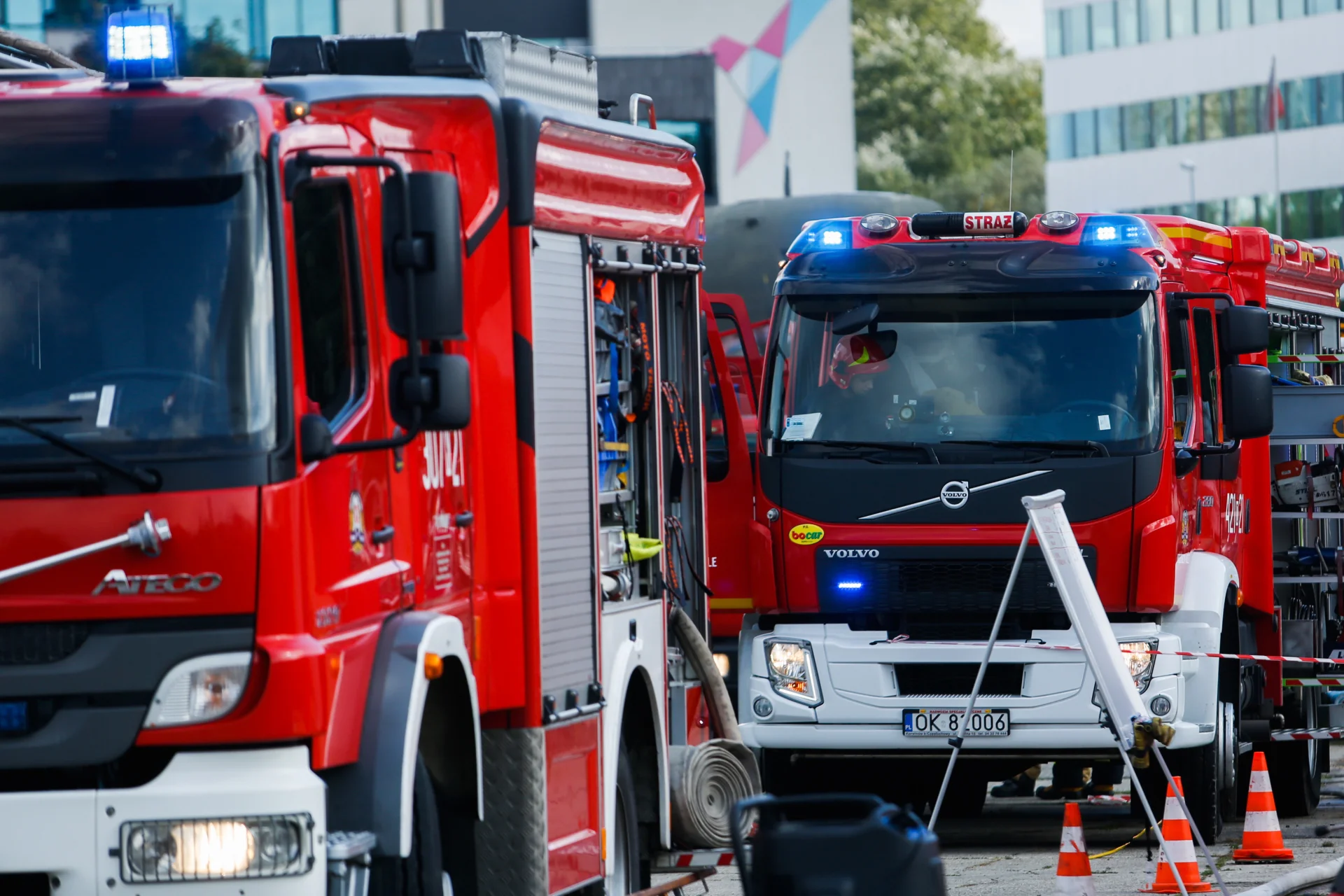 10 podchorążych Szkoły Głównej Służby Pożarniczej ma koronawirusa. Władze uczelni oskarżały ich, że symulują.