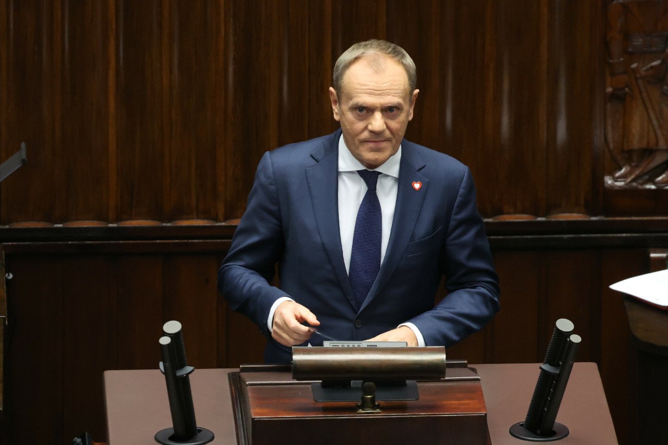 Nie odczytuje się listu pożegnalnego samobójcy - ostrzega suicydolożka komentując ekspose Donalda Tuska.