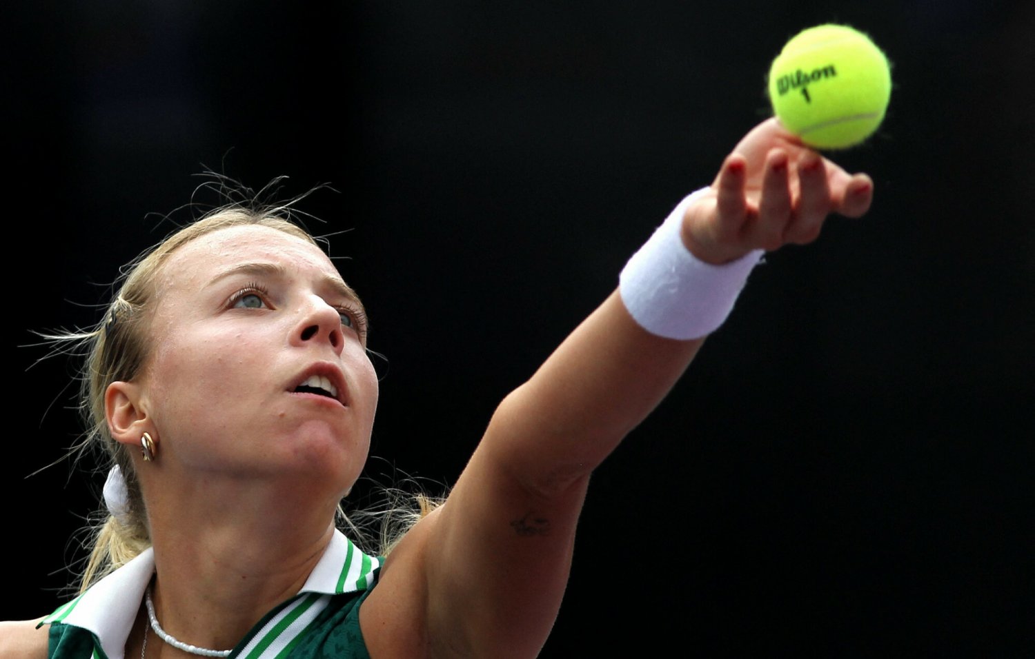 Estonka Anett Kontaveit pokonała na początek turnieju WTA Finals Czeszkę Barborę Krejcikovą