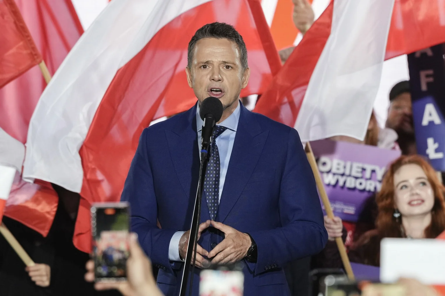 Trzaskowski po debacie o Nawrockim. "Jak człowiek gnębiony przez urząd"