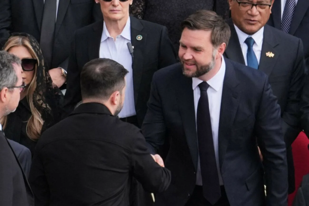 Zełenski spotkał się z wiceprezydentem USA. Doszło do rozmowy w Watykanie
