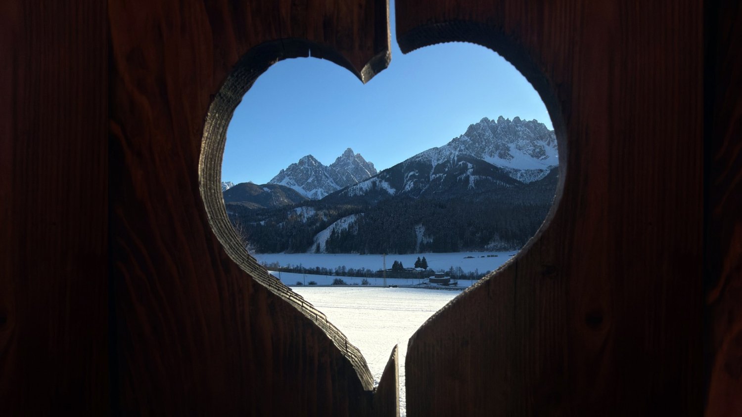 W Południowym Tyrolu szukaj czerwonego koguta. O co chodzi z tym całym Roter Hahn?