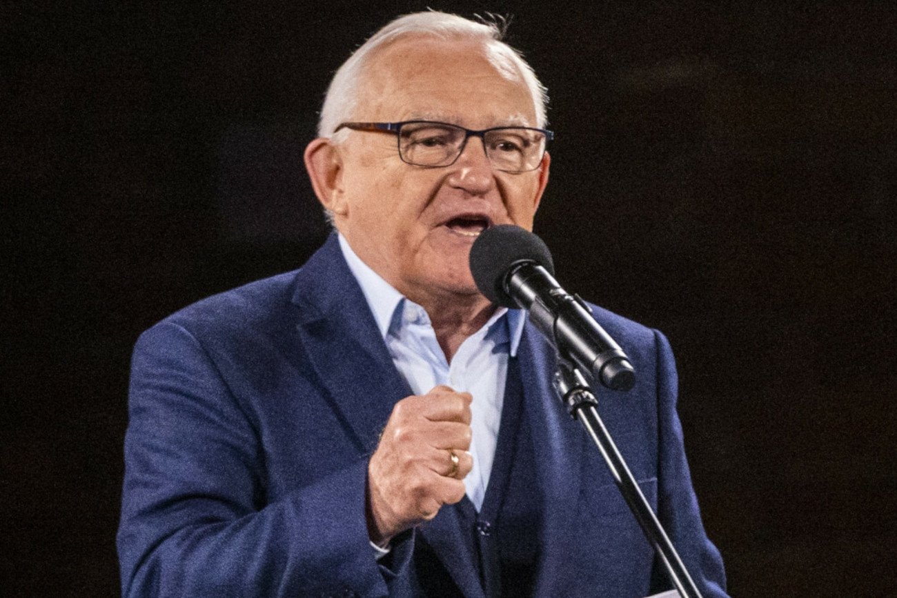 Były premier Leszek Miller podzielił się na Twitterze wymownym komentarzem na temat "ludzi Czarzastego".