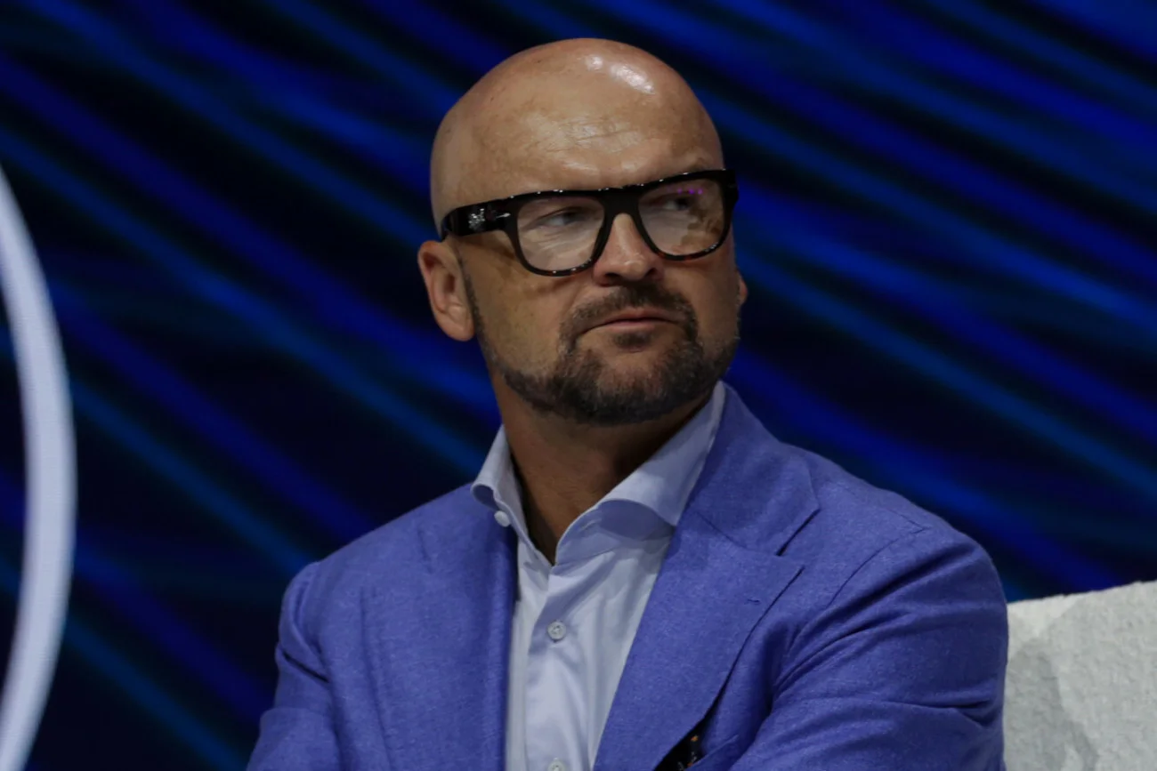 Szef InPostu odniósł się do tragedii w Warszawie. Chodzi o sprawcę wypadku Andrzeja K. Andrzej K. jest pracownikiem firmy kurierskiej. Szef InPostu dementuje