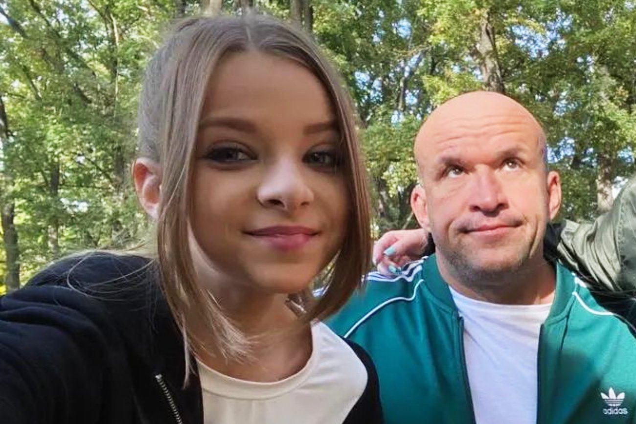 13-letnia córka Tomasza Oświecińskiego szaleje na TikToku. Od aktorki po influencerkę?