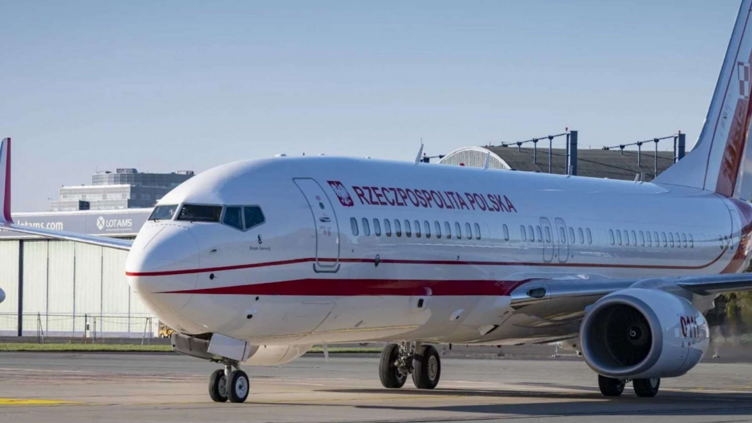 Wysłali kolejne samoloty po Polaków. Bardzo dobrze, że podjęto taką decyzję