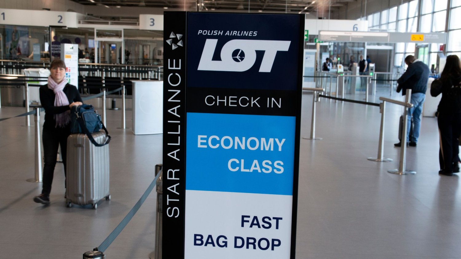 LOT kasuje kolejne połączenia z Polski. Podali najnowsze daty