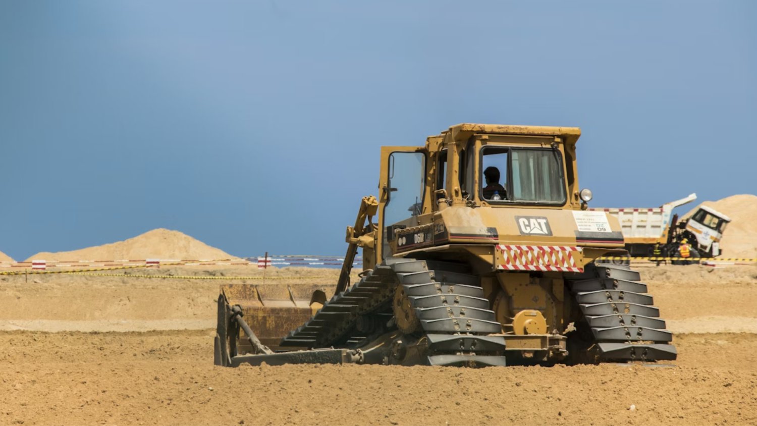 Przekopią góry byle by tylko sprzedać ropę. Czas odkurzyć plan z lat 80