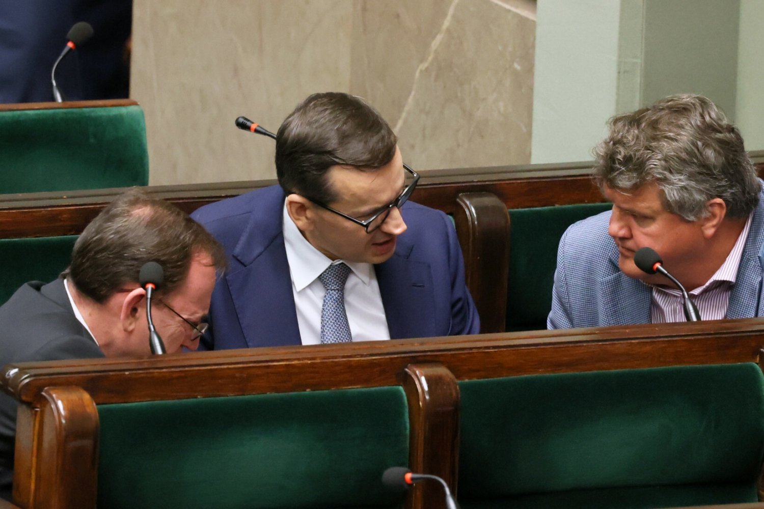 Nakazy aresztowania dwóch polityków PiS. Wąsik zabrał głos.