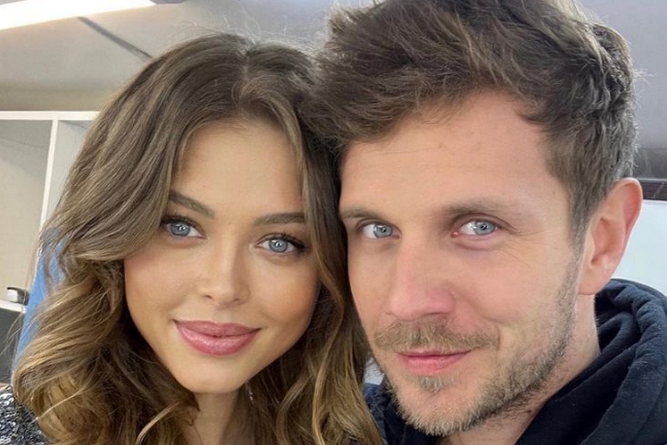 Joanna Opozda i Antek Królikowski spodziewają się dziecka. Joanna Opozda i Antek Królikowski spodziewają się dziecka.