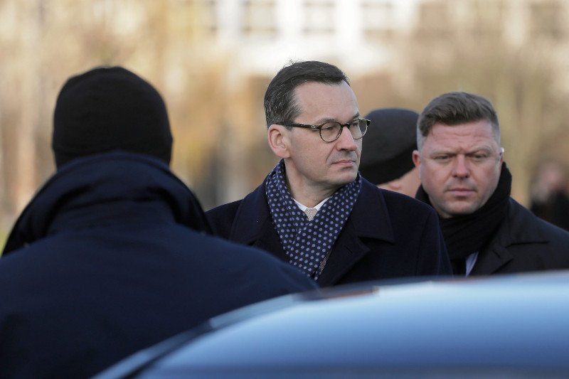 Mateusz Morawiecki chce polecieć do Smoleńska na 10. rocznice katastrofy rządowego Tupolewa.