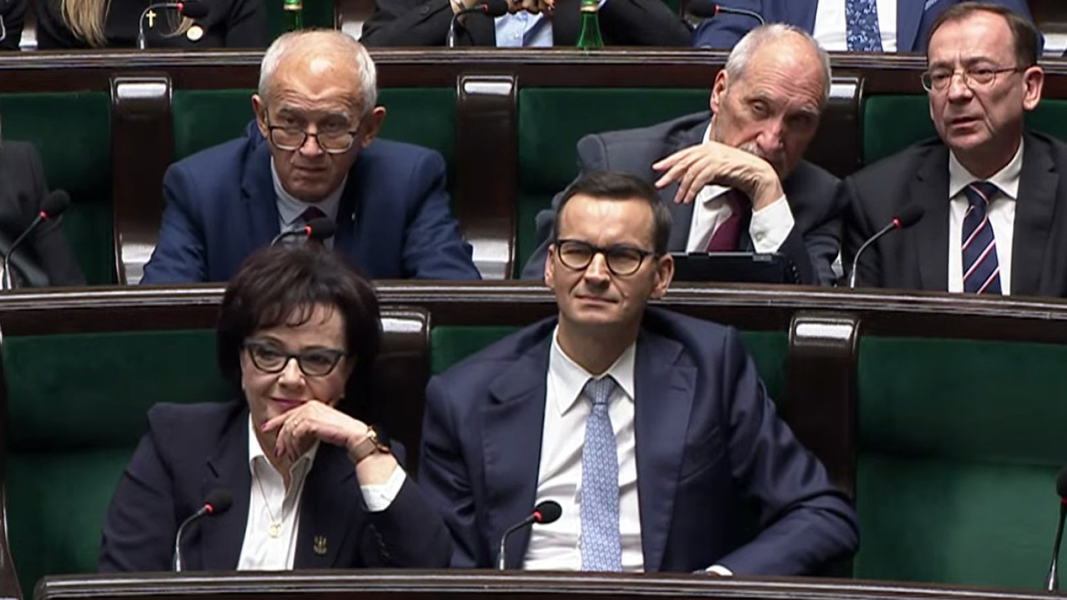 Elżbieta Witek i Mateusz Morawiecki w Sejmie.