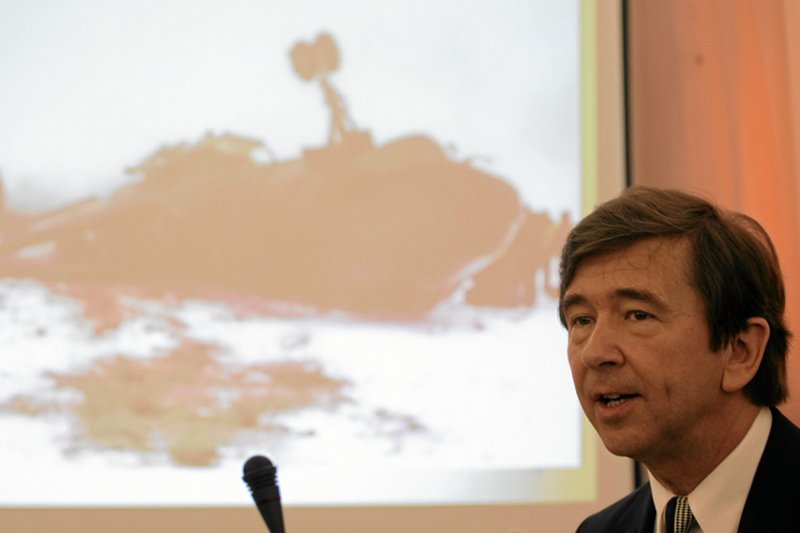 Prof. Wiesław Binienda podczas konferencji dotyczącej katastrofy pod Smoleńskiem