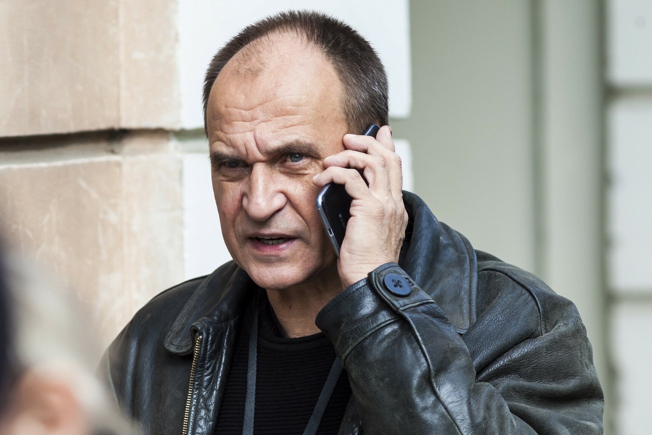 Paweł Kukiz żąda przeprosin od Onetu za "kolejną manipulację".