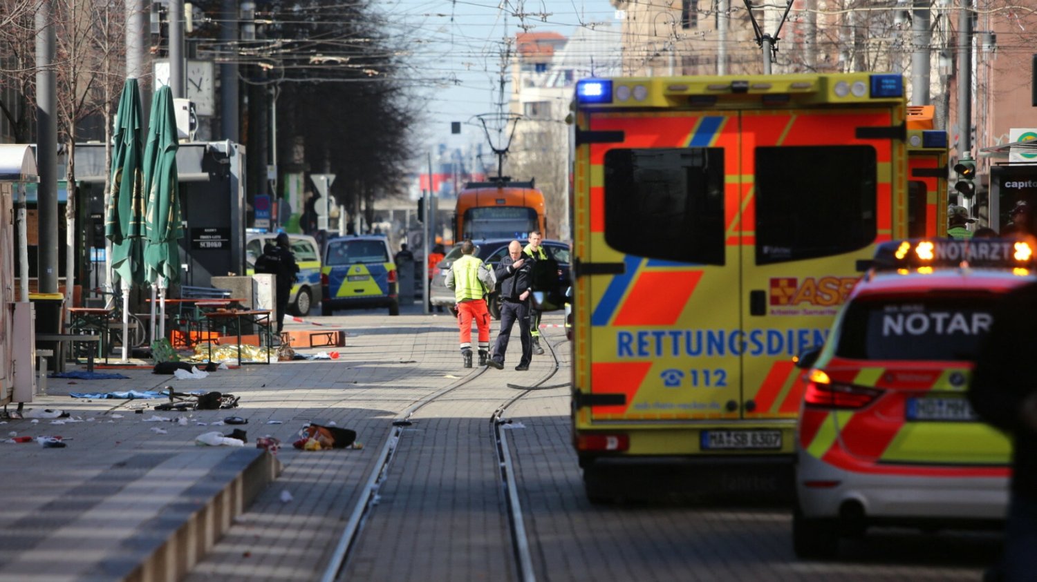Atak w Niemczech. Tyle widać na dostępnych nagraniach