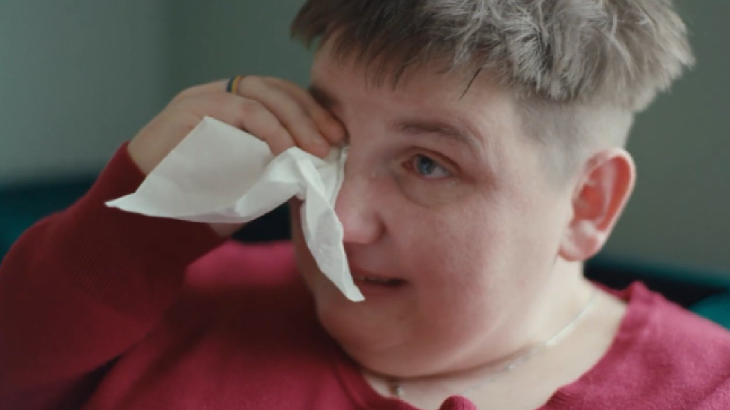 "Moje dziecko jest gnojone, bo jest sobą". Kampania "Rodzice dzieci trans".