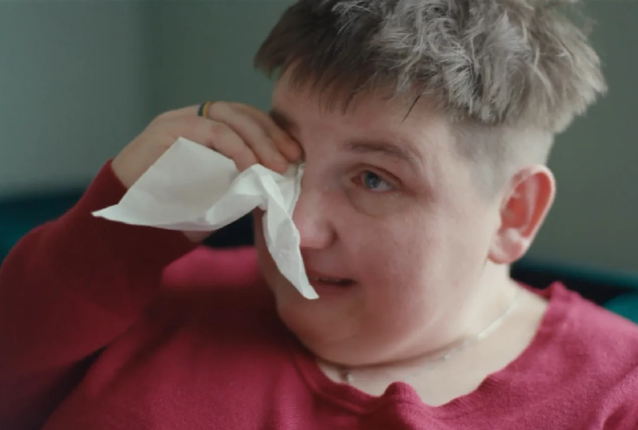 "Moje dziecko jest gnojone, bo jest sobą". Kampania "Rodzice dzieci trans".