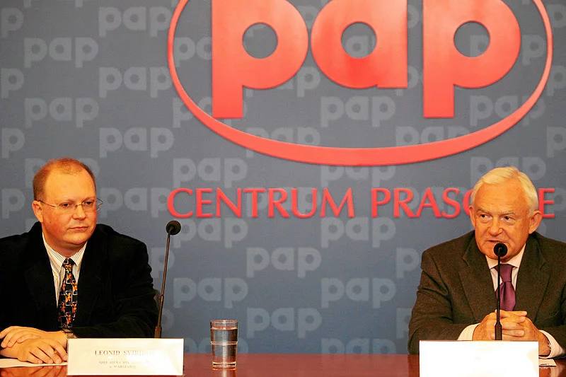 Rok 2009. Leonid Swiridow i Leszek Miller podczas konferencji poświęconej Klubowi Wałdajskemu.