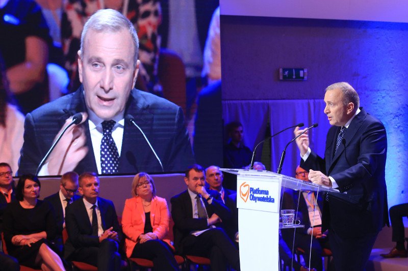 Politycy Platformy na kongresie sprawiali wrażenie, jakby przemawiali tylko do siebie, a nie do potencjalnych wyborców.