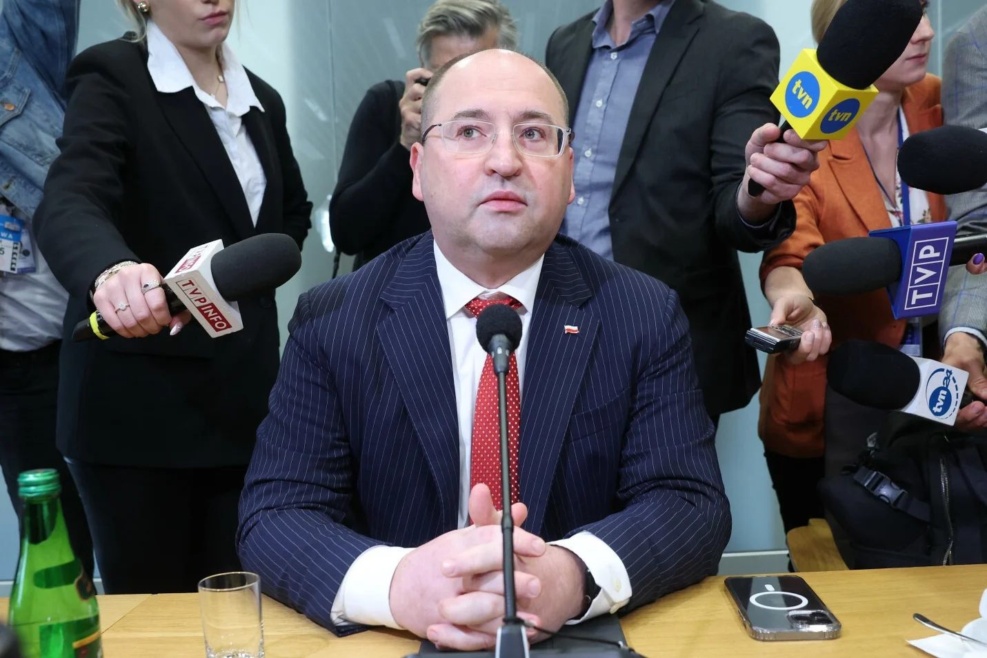 Bielan przed komisją o rozmowie z Kaczyńskim.