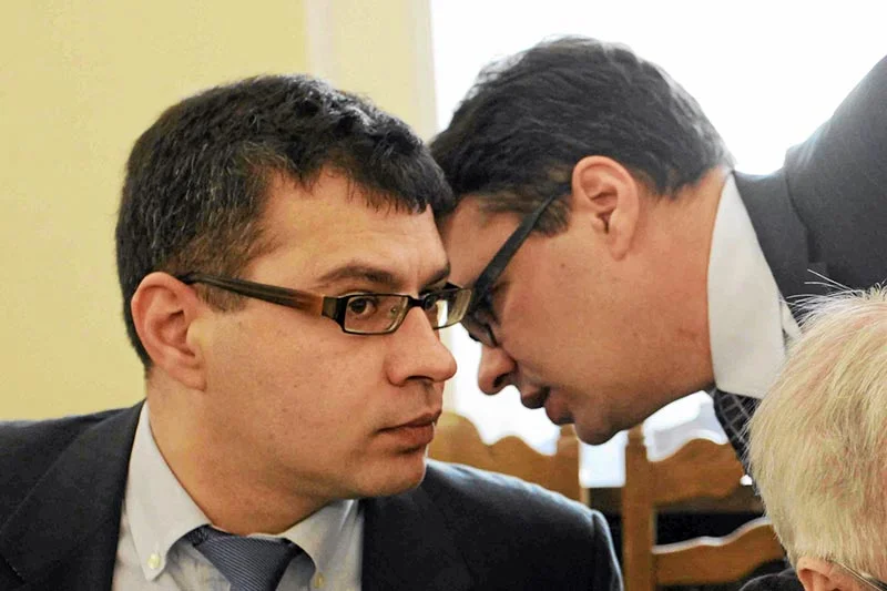 Bracia Karnowscy i ich konserwatywni koledzy z prawicowych mediów protestują przeciwko piętnowaniu pedofilii w Kościele.