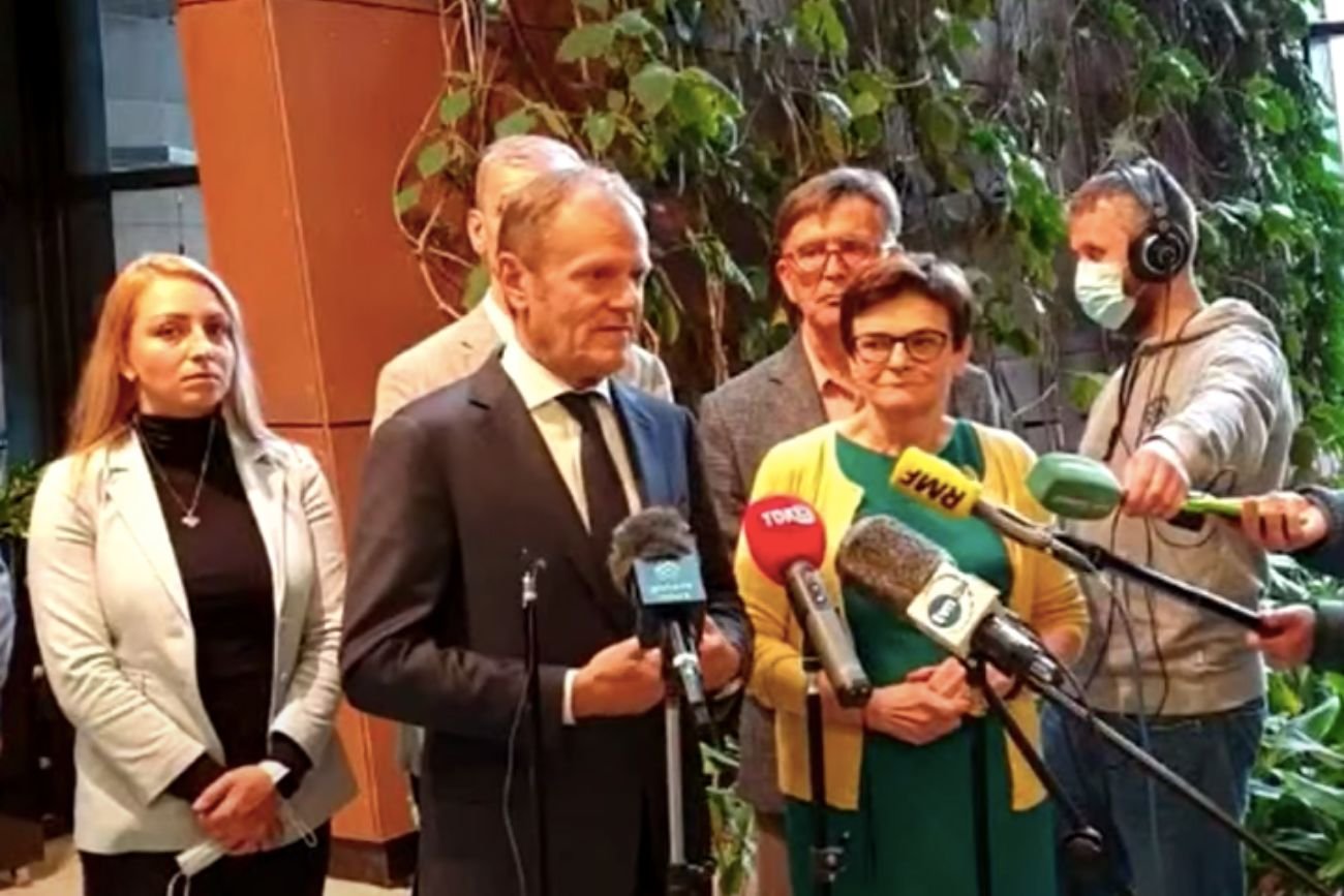 Konferencja prasowa Donalda Tuska i ZNP.