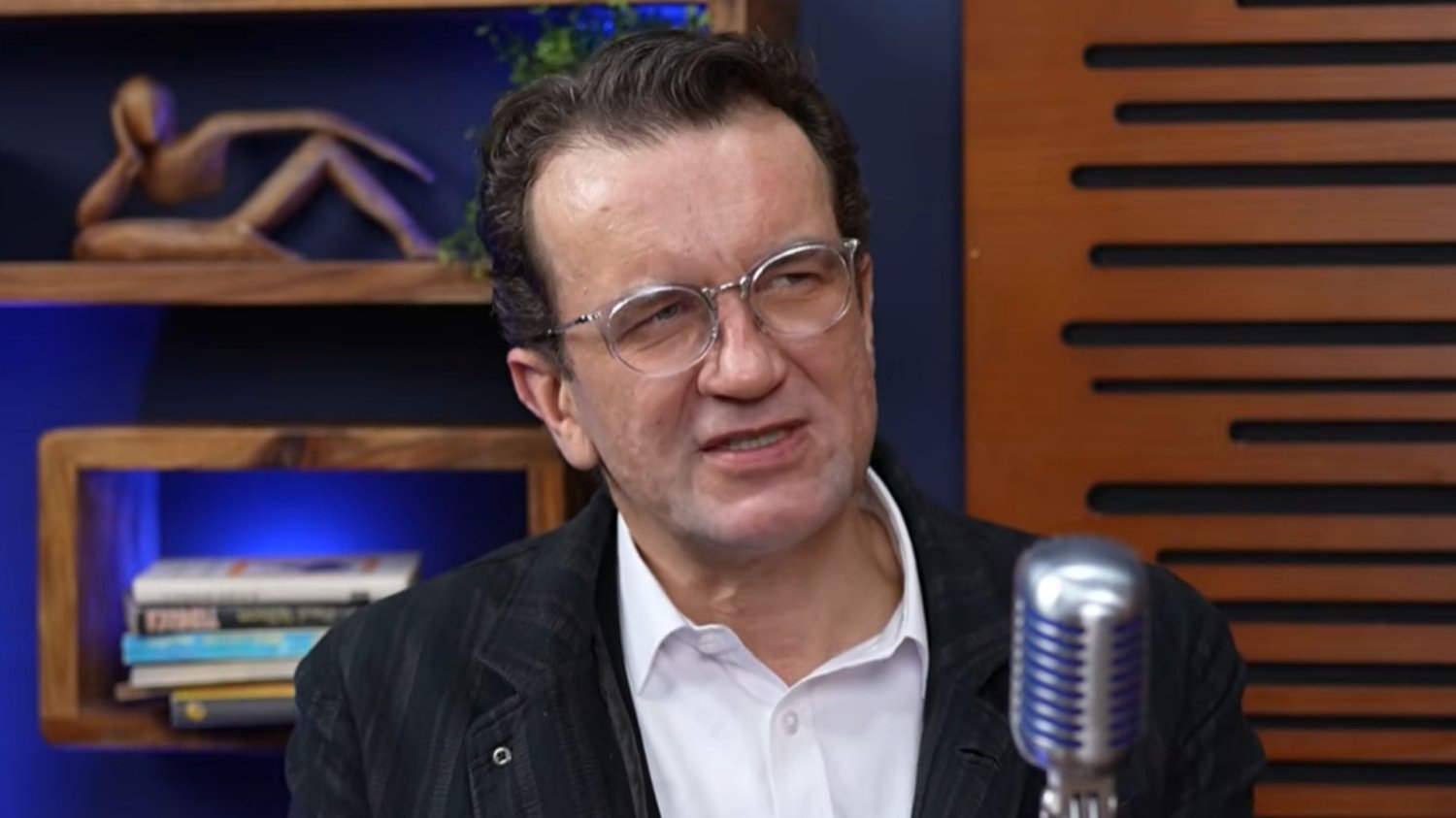 Tomasz Kot sparodiował Grzegorza Brauna.