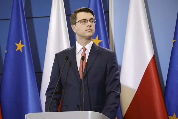 Rzecznik rządu Piotr Piotr Müller.