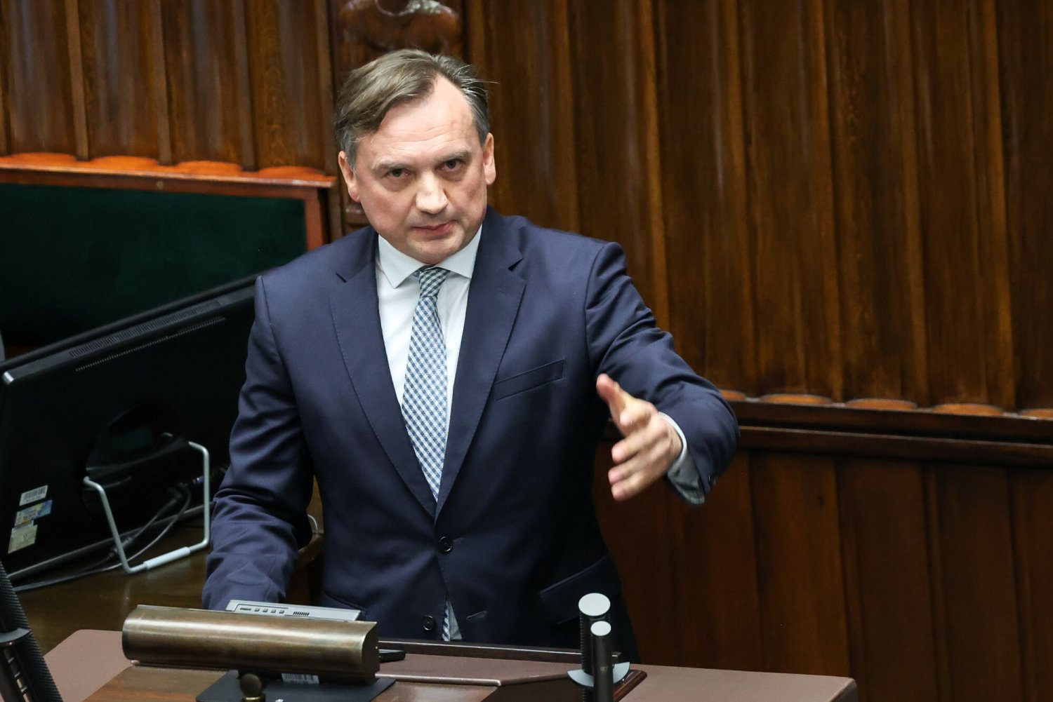 Zbigniew Ziobro podczas wystąpienia w Sejmie 14 listopada 2023 roku. To wtedy poddał w wątpliwość, czy nowa władza go rozliczy, czy tak jak przed kilku laty politycy okażą się "fujarami". Niedługo potem zniknął z życia publicznego.