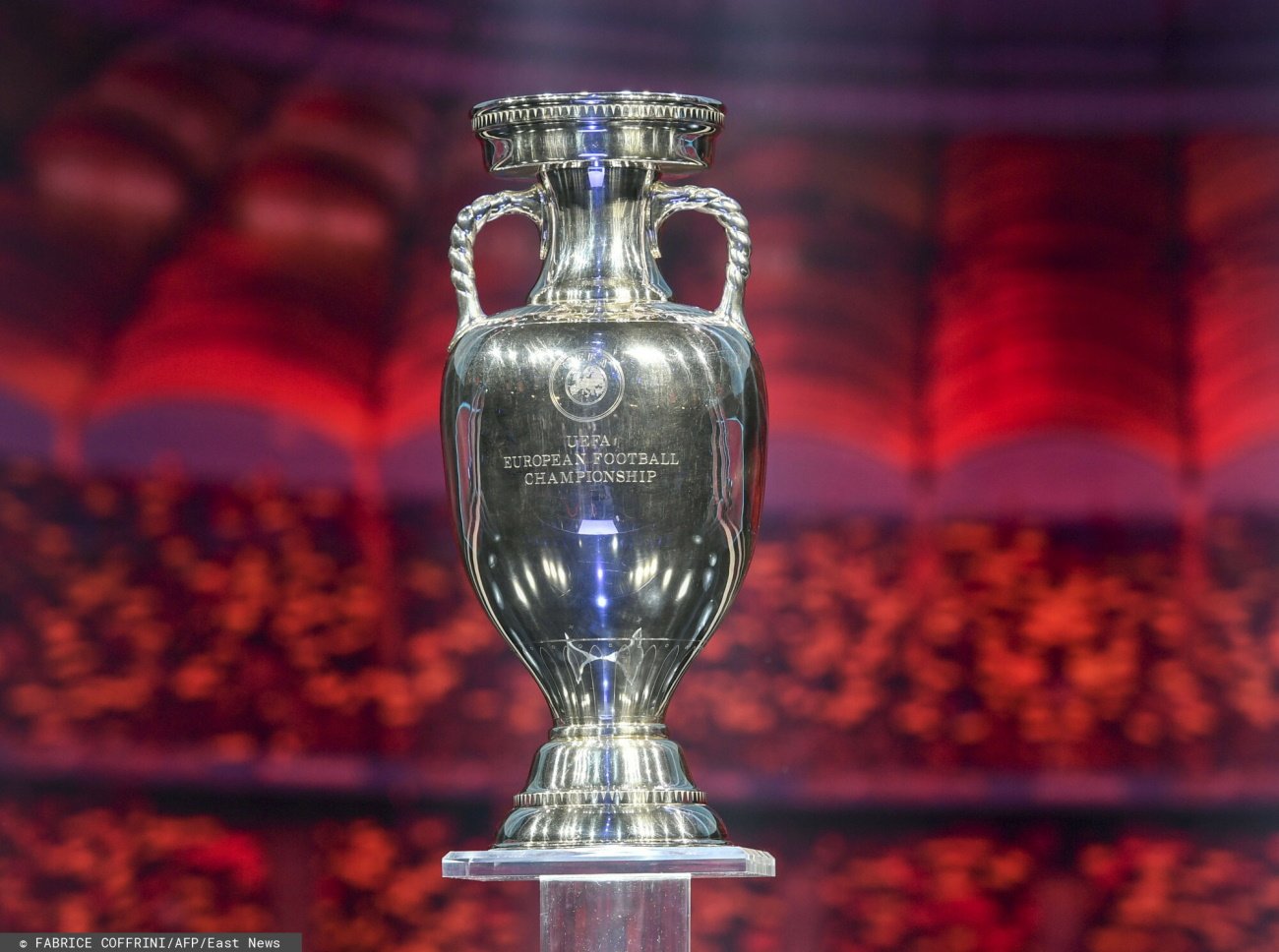 Szesnaście drużyn pozostało w grze o tytuł najlepszych w Europie