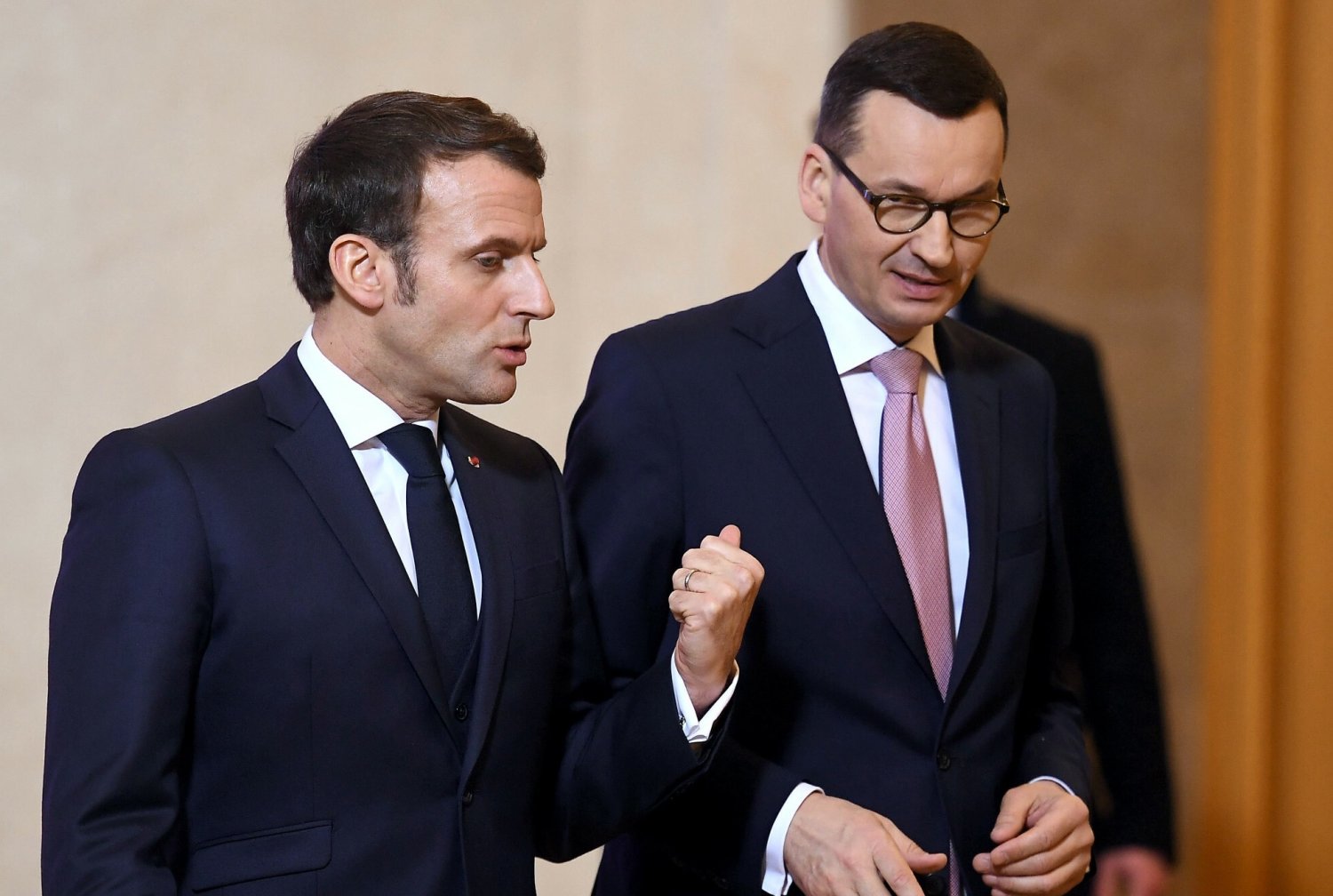 W ostatnim czasie relacje między Morawieckim i Macronem były napięte.