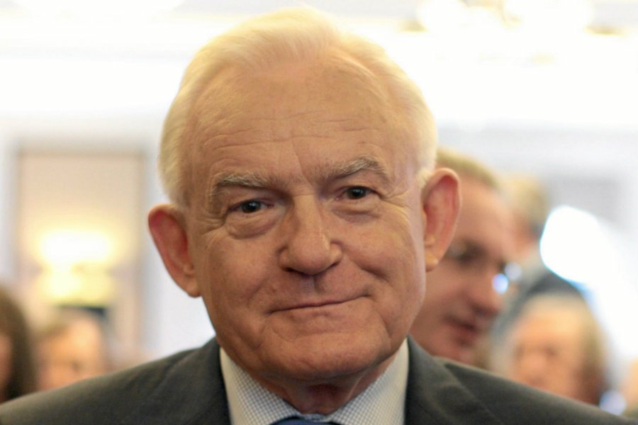 Leszek Miller skomentował wyniki sondażu Pollstera, w którym zjednoczona opozycja zdecydowanie wyprzedza PiS.