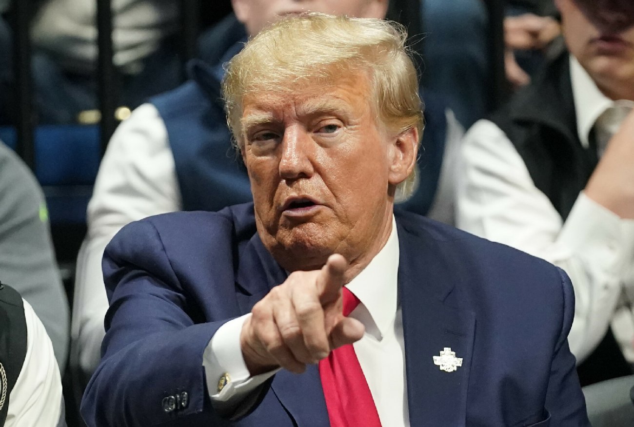 USA. Donald Trump wzywa do zamieszek. Mówi, kiedy zostanie "aresztowany".