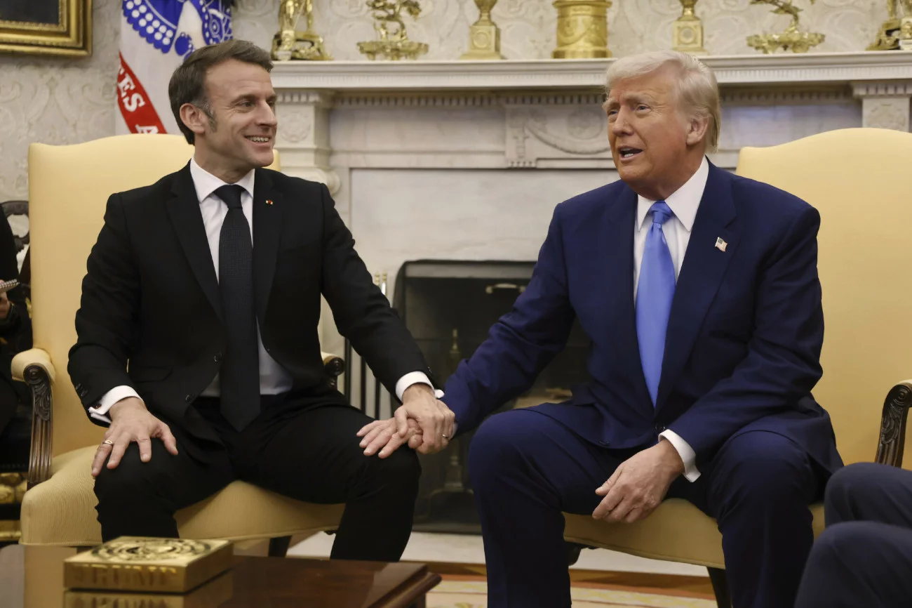 Macron pokazał, jak trzeba rozmawiać z Trumpem. O tym spotkaniu jest głośno
