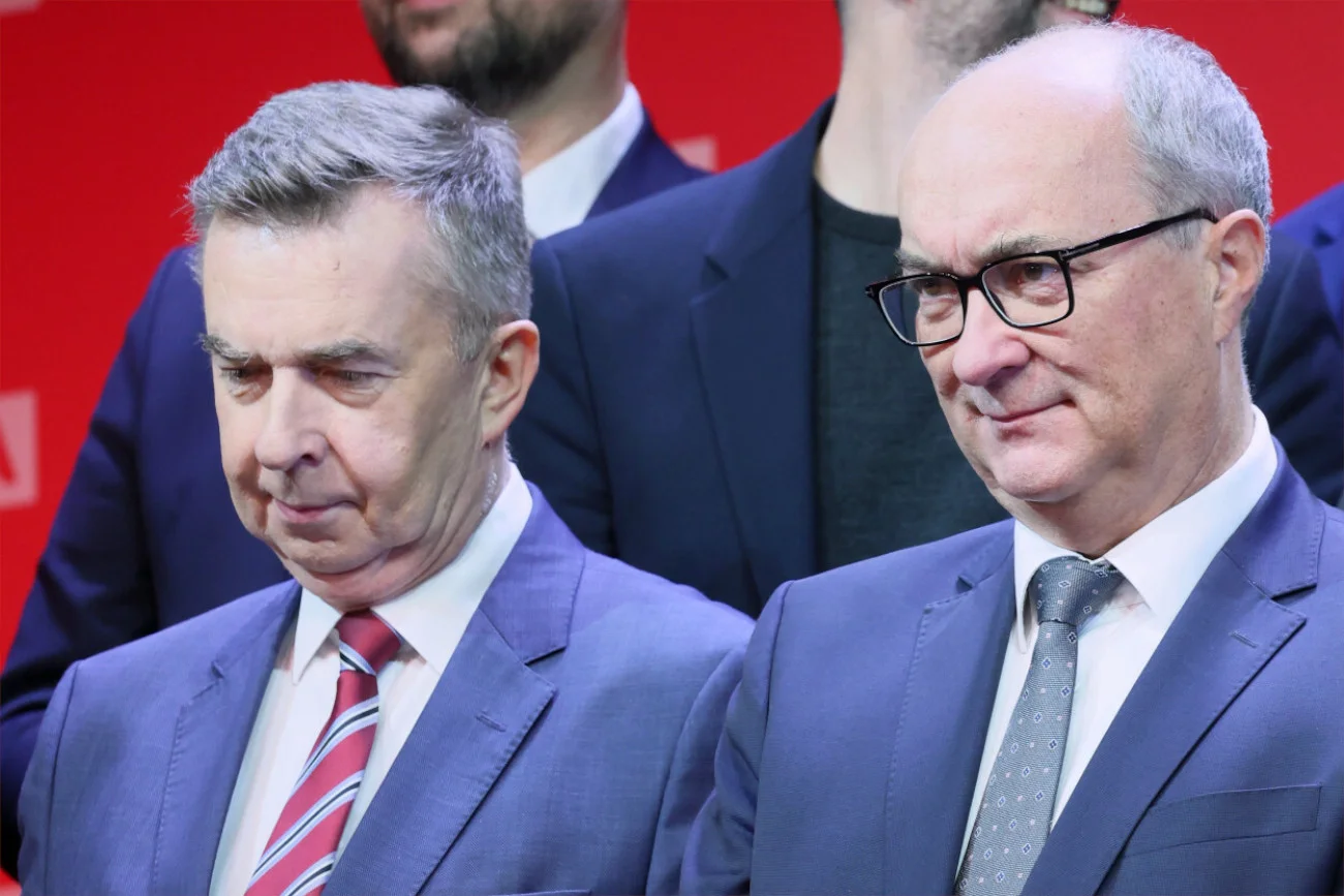 Ważą się losy Dariusza Wieczorka w fotelu ministra. Czarzasty znowu spotka się z Tuskiem Dariusz Wieczorek i jego możliwa dymisja. Jest zapowiedź kolejnej rozmowy z Donaldem Tuskiem