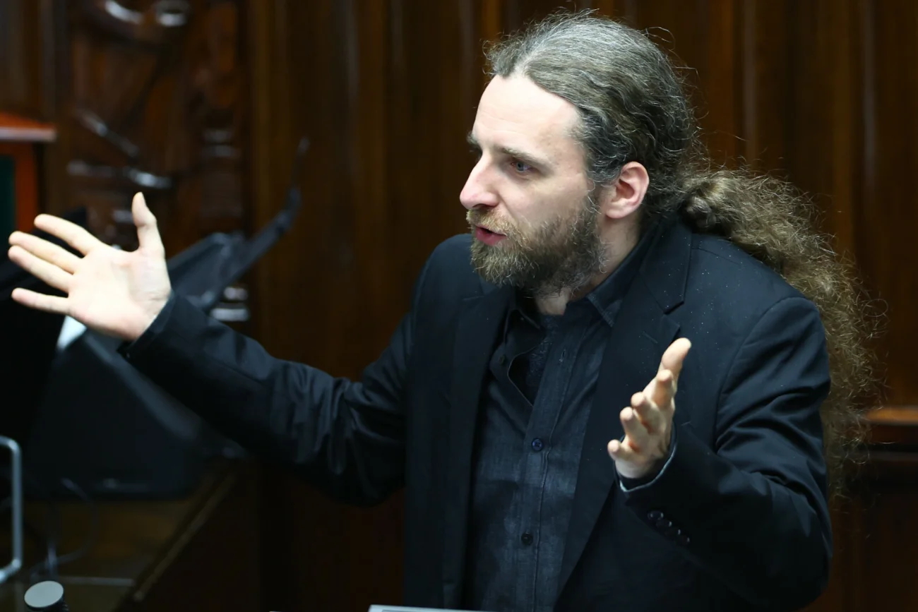 Zaskoczenie w TV Republika. "PiS przez kilka lat jechał po bandzie".
