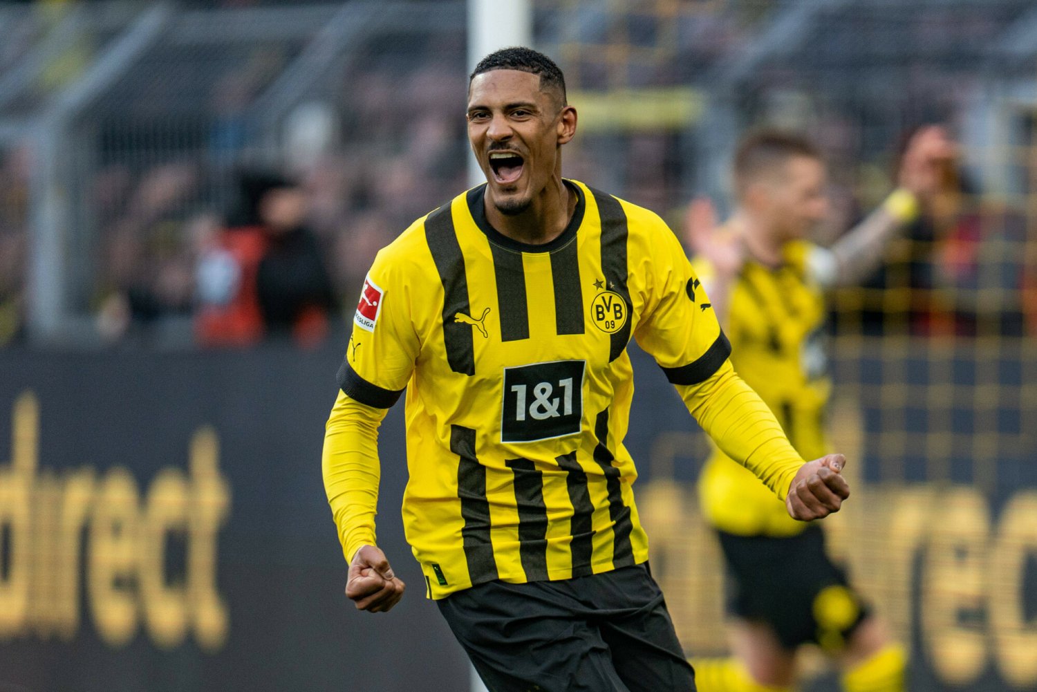 Gwiazdor BVB Sebastien Haller pokonał raka i znów jest na ustach wszystkich. Ten gol to symbol nadziei
