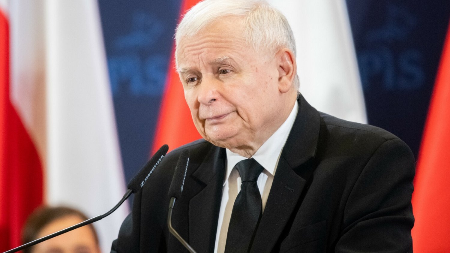 Jarosław Kaczyński na wiecach PiS uderza m.in. w osoby LGBT.