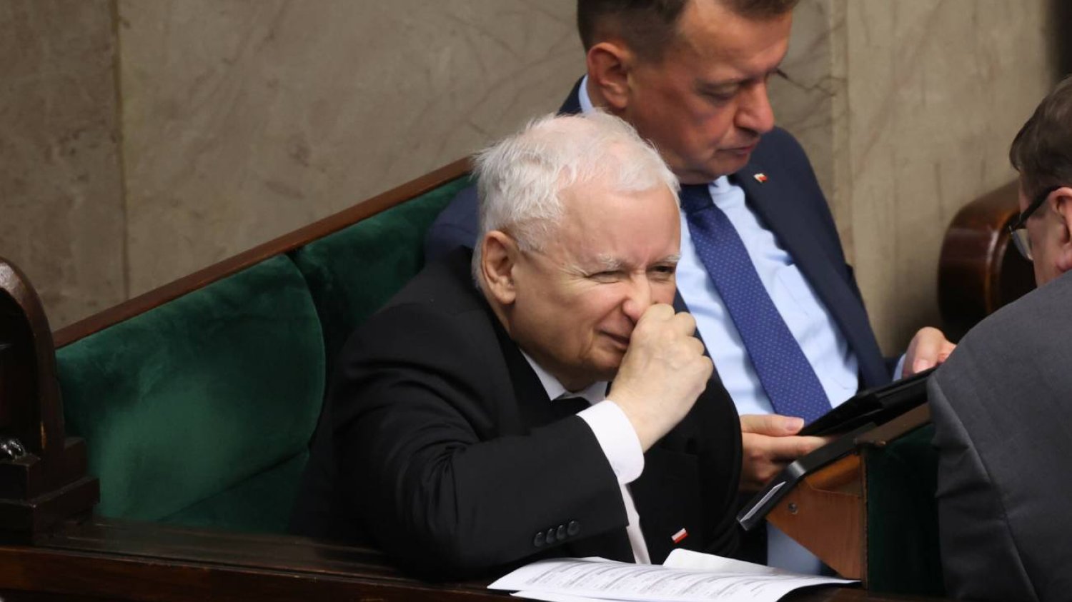 Sondaż poparcia dla partii grudzień 2023. Wyniki zaskakują i ucieszą PiS