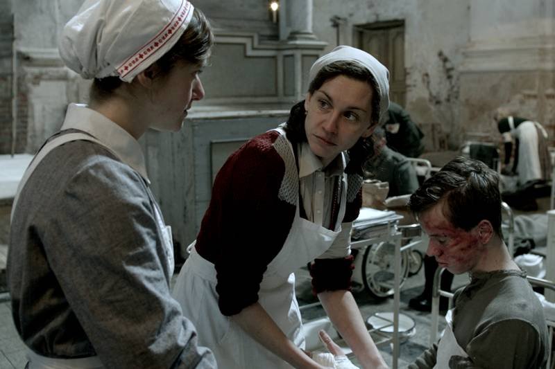 Niemieccy historycy nie dziwią się, że Polacy mogą mieć zastrzeżenia do filmu "Nasze matki, nasi ojcowie".