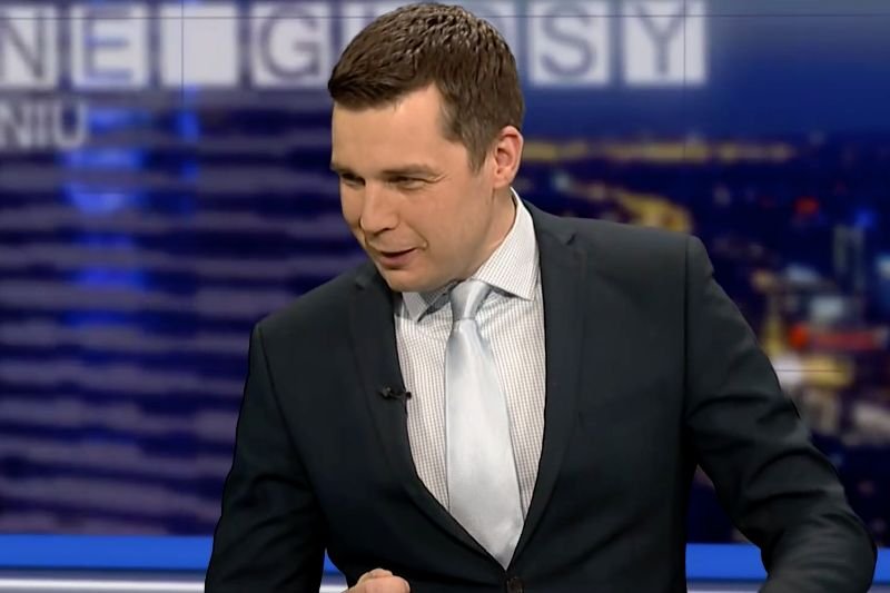 Michał Rachoń związany jest z dziennikarką Katarzyną Gójską, z którą ma dwójkę dzieci.