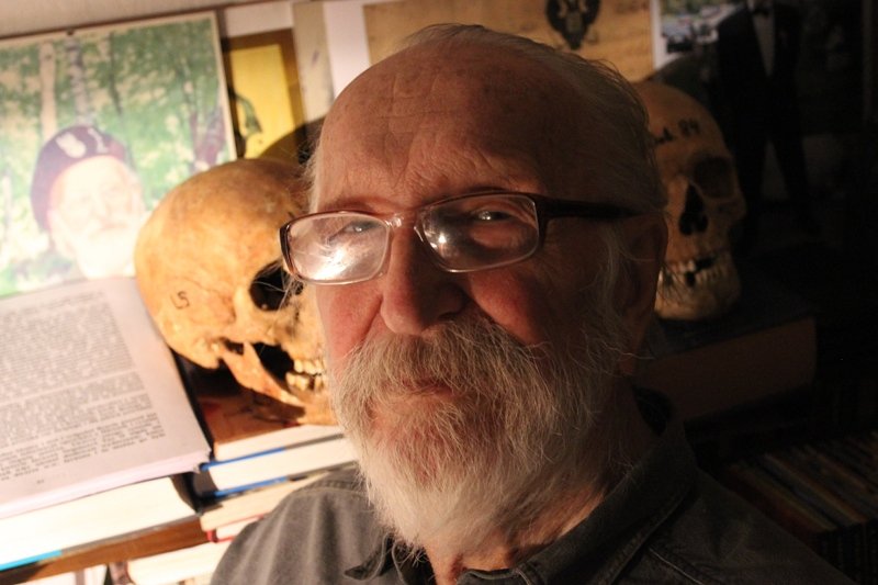 Zbigniew Maleszewski jest masonem.